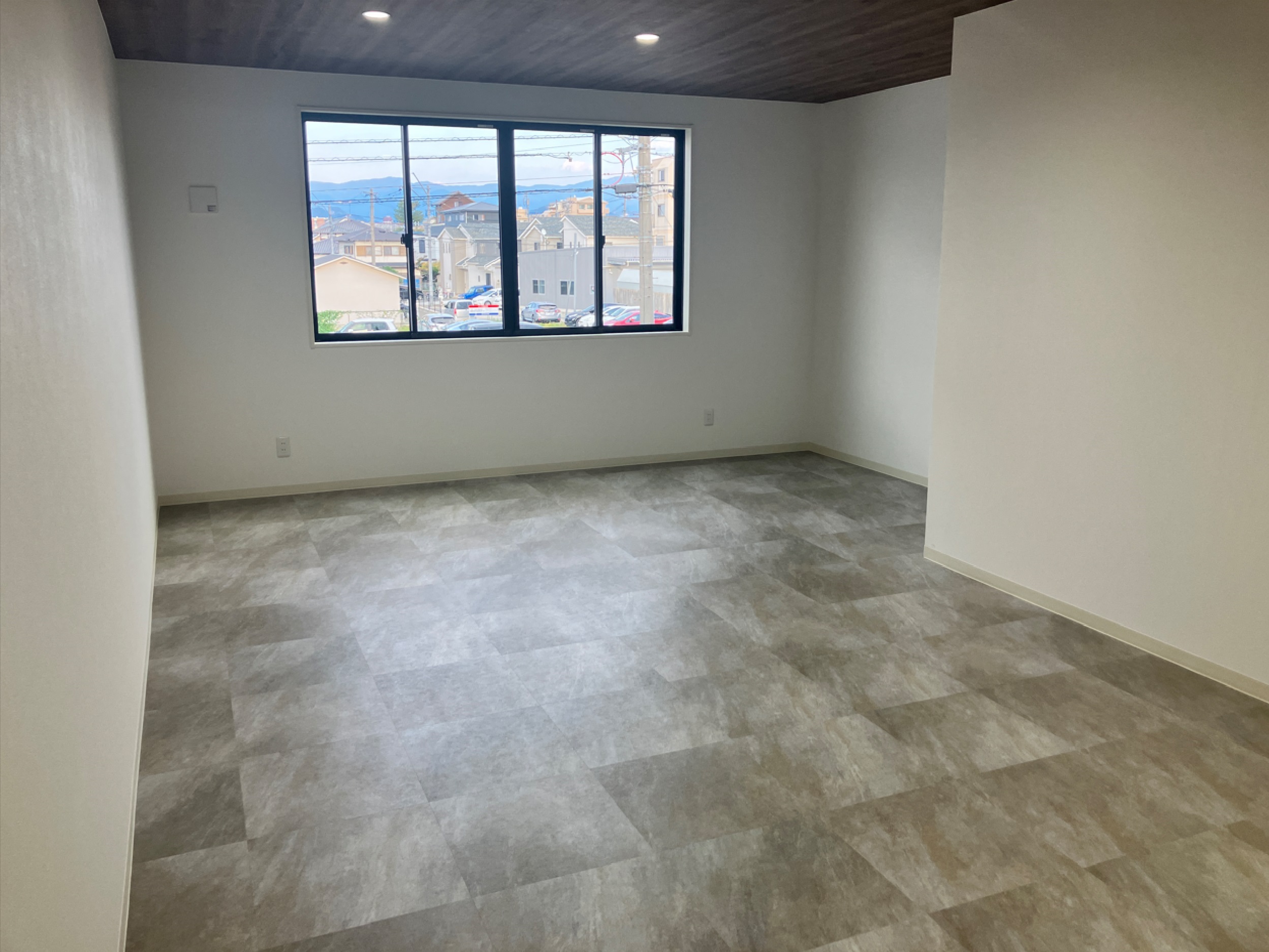 写真の説明を入れます